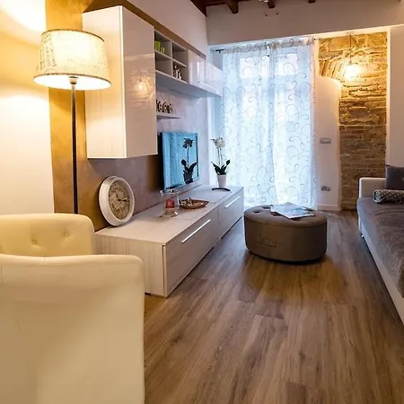 Carrara Deluxe Home Bergamo Exterior foto
